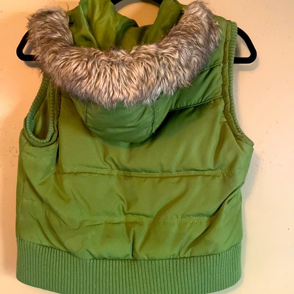 Puffer vest - Picture 2 of 4